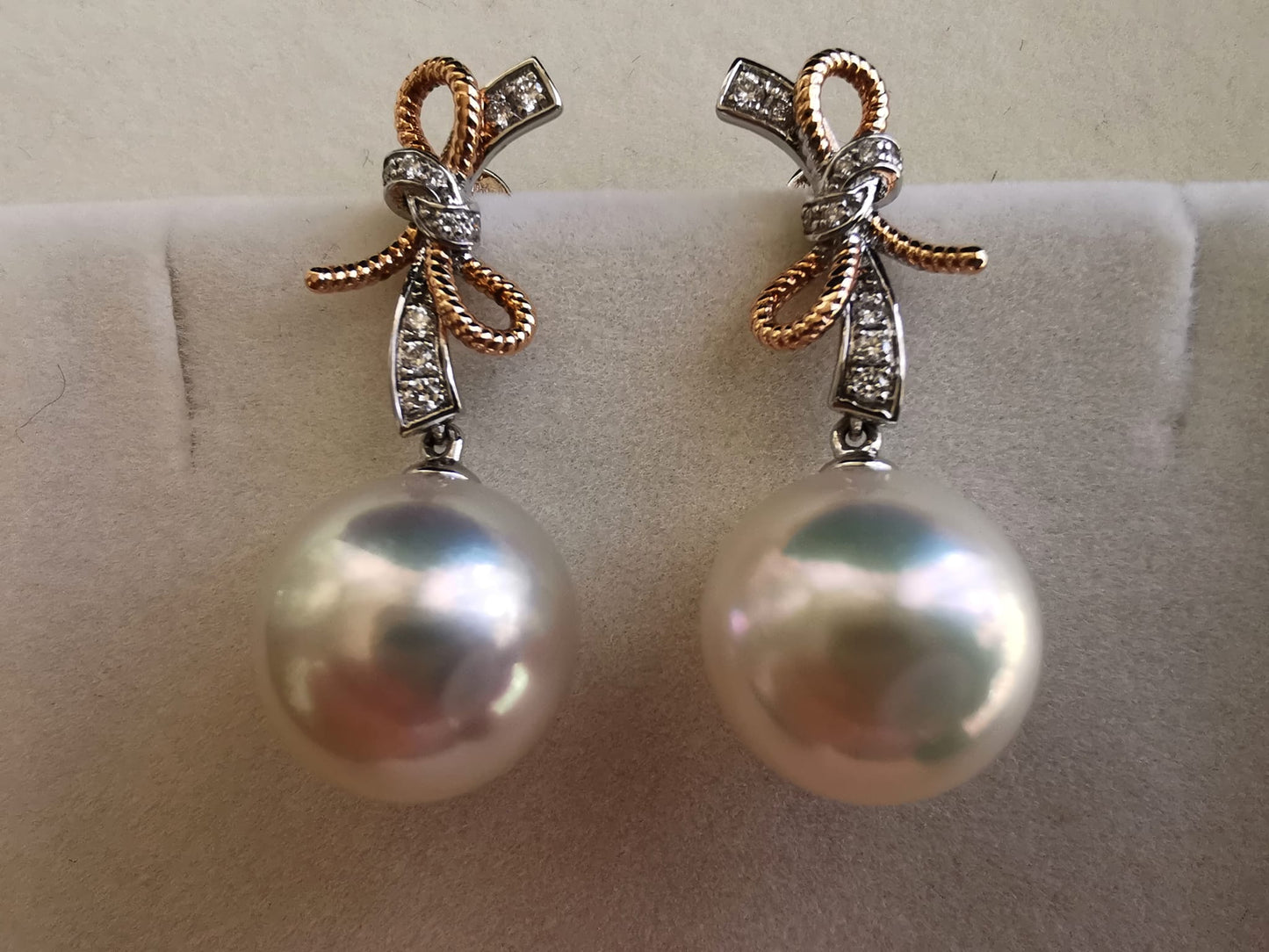 'White Roses' earrings 18k gold diamond genuine south sea pearls 11.7/11.8mm AAAA