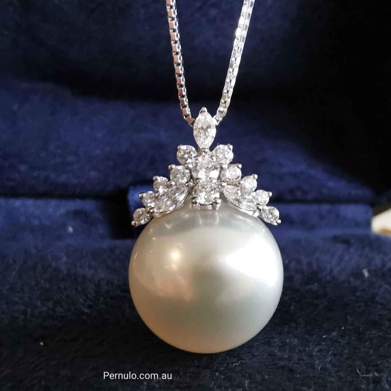 12.2mm Genuine south sea white pearl 18k white gold diamond pendant