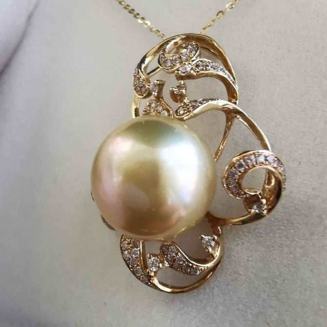 Elegant 'Lacy' pendant genuine golden south sea pearl 12.2mm 14k gold