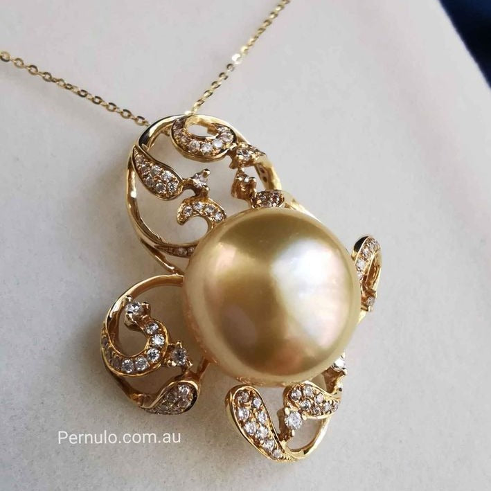 Elegant 'Lacy' pendant genuine golden south sea pearl 12.2mm 14k gold