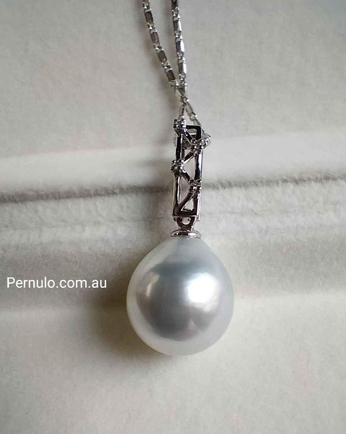'Raindrop' 18k white gold diamond pendant genuine south sea white pearl 11.2x12mm