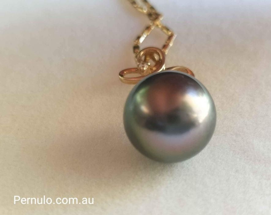 'The purple peacock' pendant 18k gold genuine Tahitian south sea pearl 11.9mm AAA