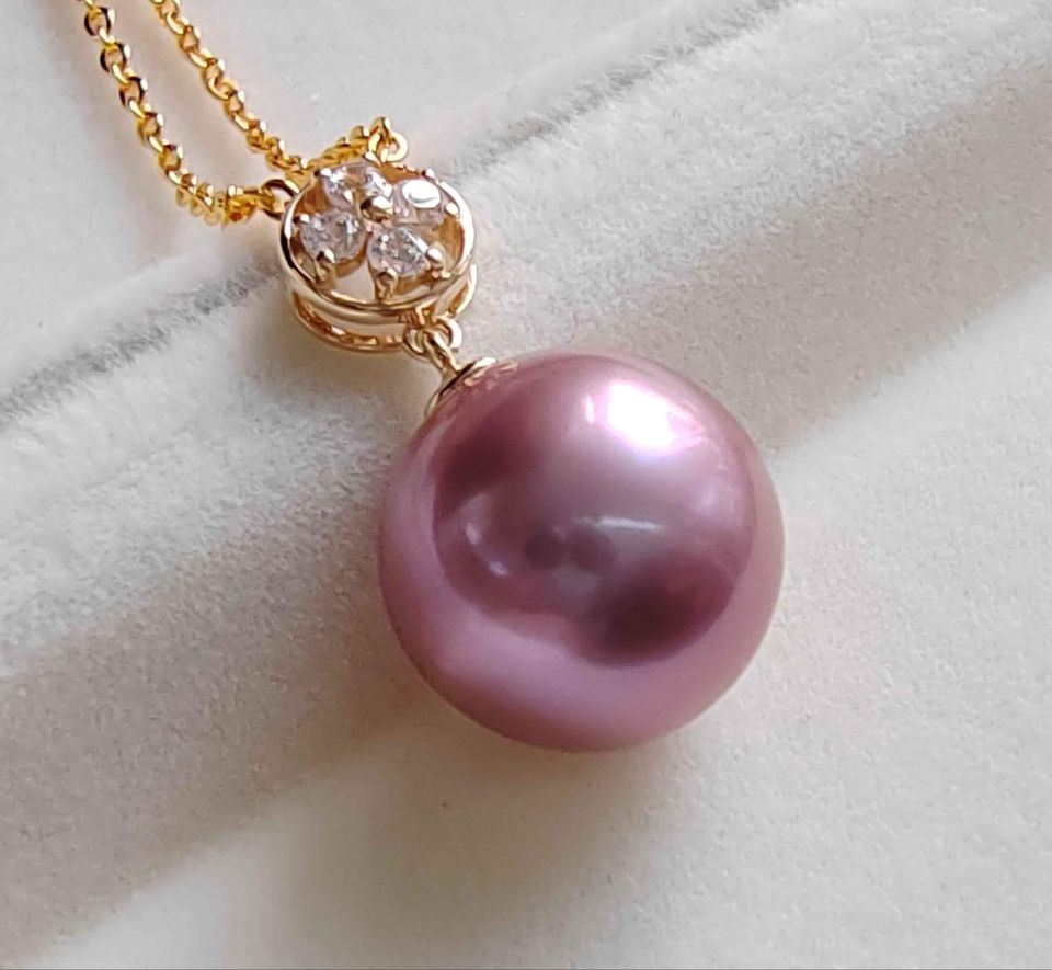 'Uva' 14k gold pendant genuine freshwater pearl 11.8mm