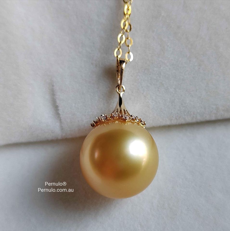 'Fireworks' 18k gold diamond pendant genuine golden south sea pearl 13mm AAA+