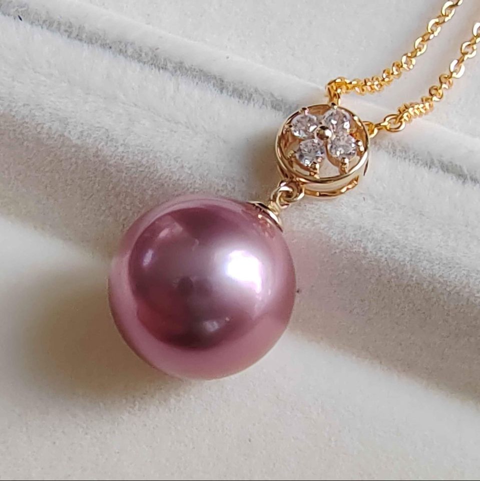 'Uva' 14k gold pendant genuine freshwater pearl 11.8mm