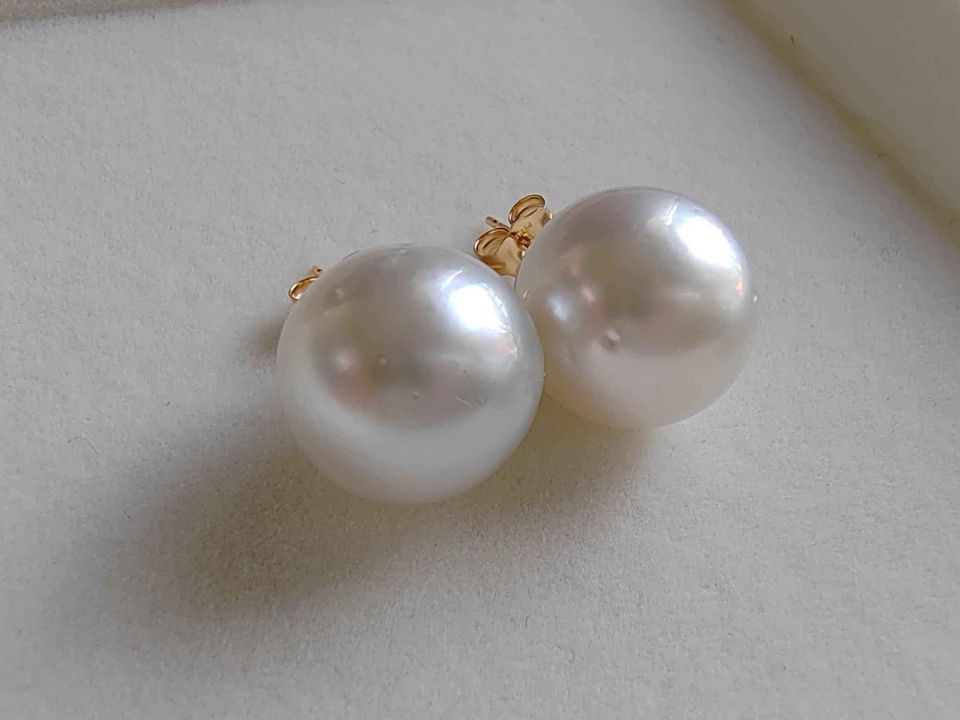 13.7mm Genuine south sea white pearls classic earrings studs 14k gold