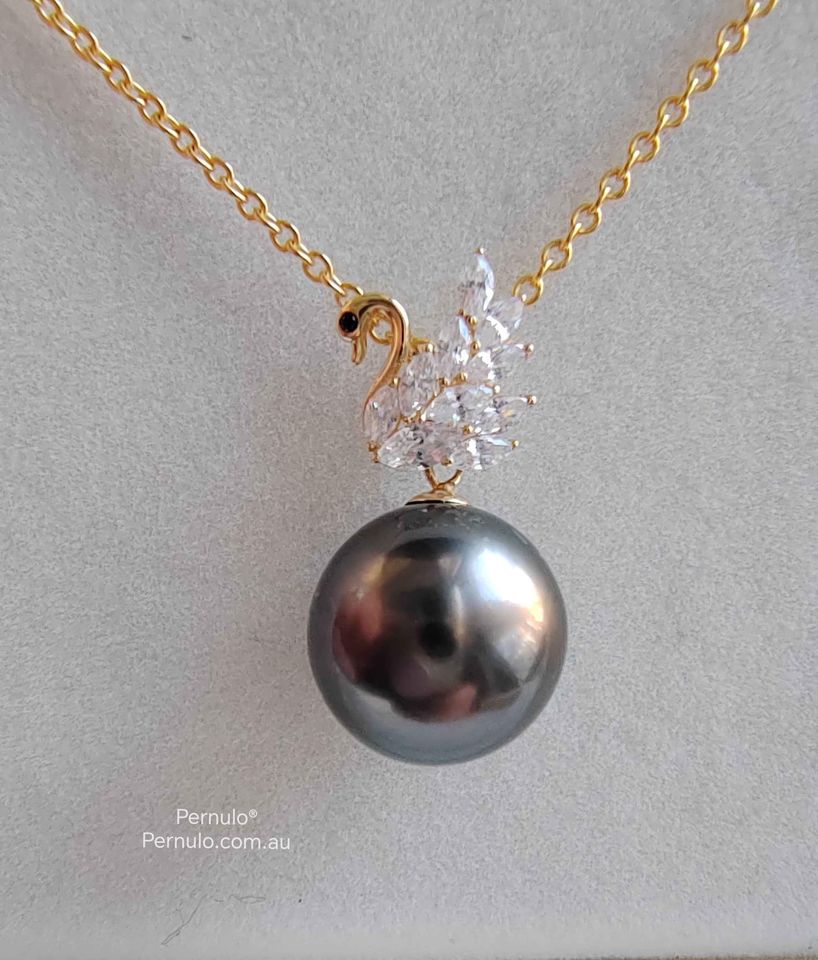 'Amour Fidèle' 18k gold pendant genuine tahitian south sea round pearl 11mm