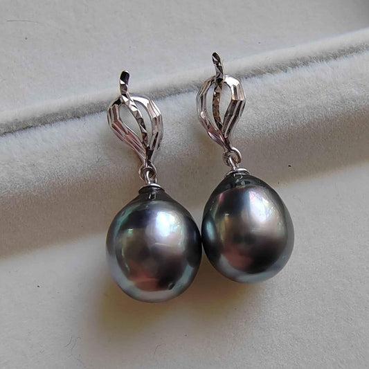 9. 9mm Genuine tahitian south sea pearls classic earrings 10k white gold