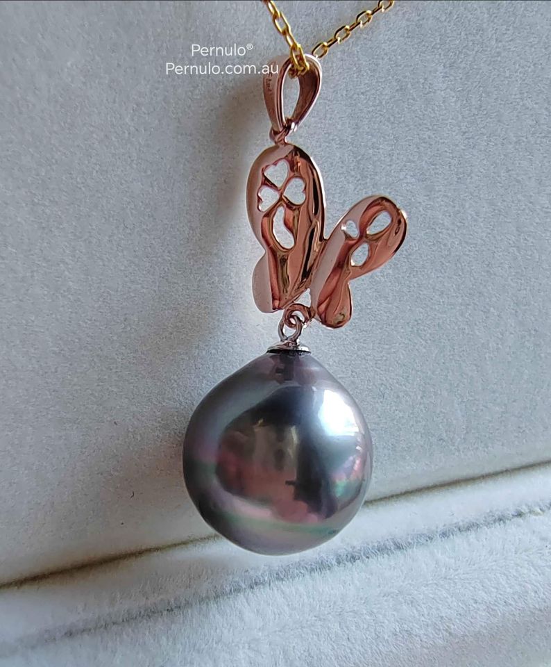 'Farfalla' Pendant genuine tahitian south sea pearl 13mm rose gold