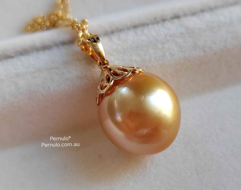 12.3mm Genuine golden south sea pearl elegant 18k gold diamond pendant