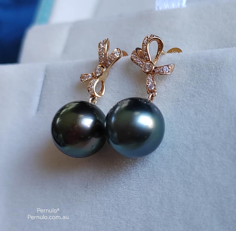 'Élégant' earrings 14k gold genuine tahitian south sea pearls 10mm