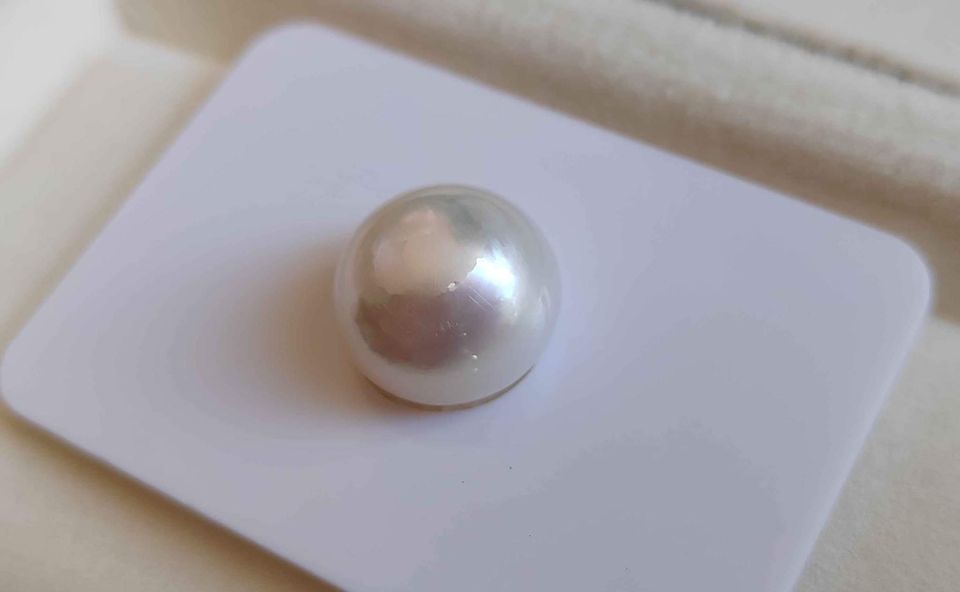 13.7mm Genuine south sea white pearl button loose pearl