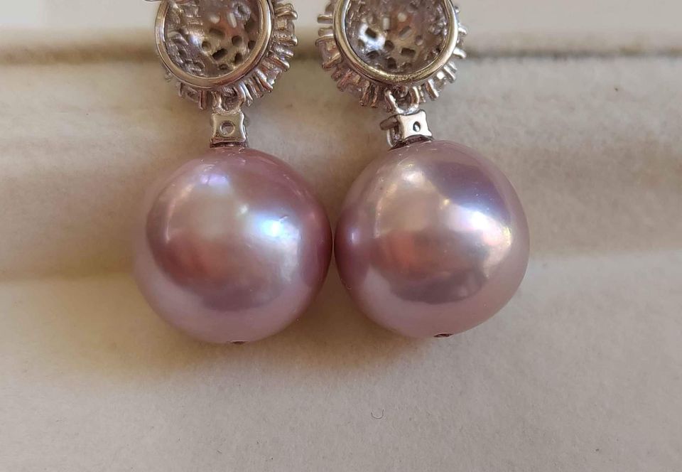 'Snowflakes' earrings genuine freshwater pearls 12.4mm