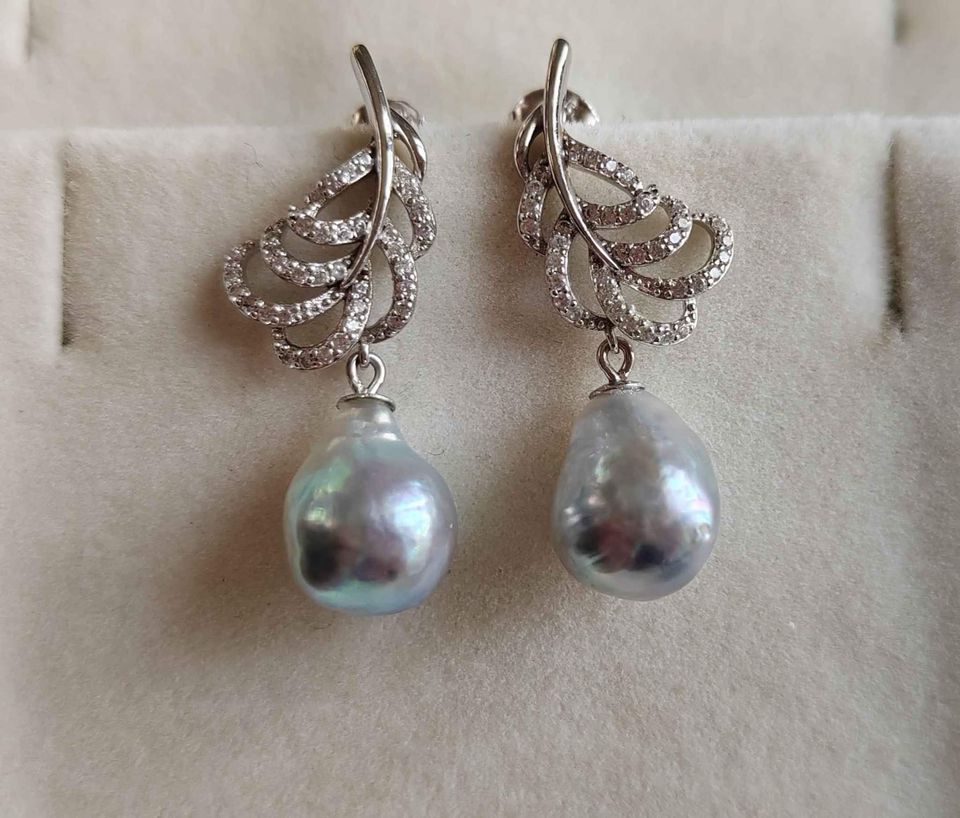 'Bluebird' earrings genuine akoya pearls 8.6mm