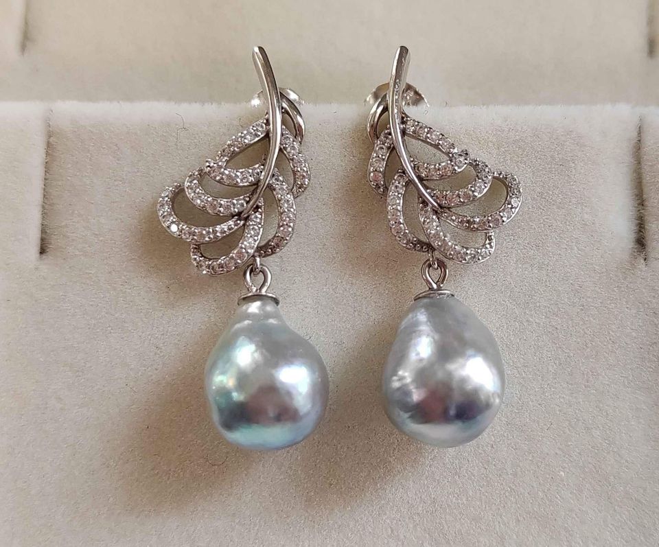 'Bluebird' earrings genuine akoya pearls 8.6mm