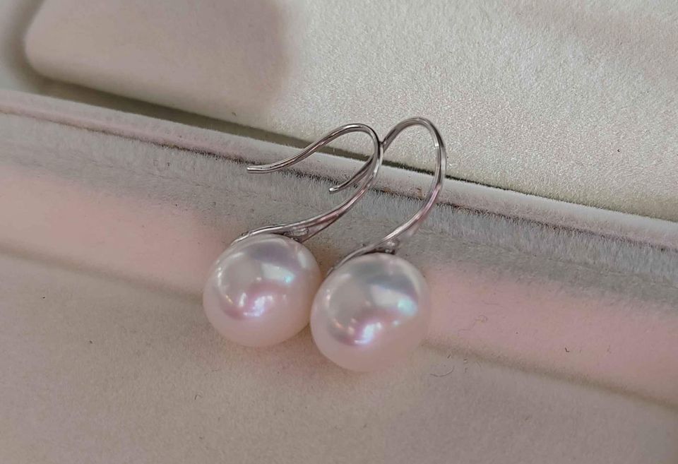 Free shipment genuine freshwater pearls 11mm classic earrings