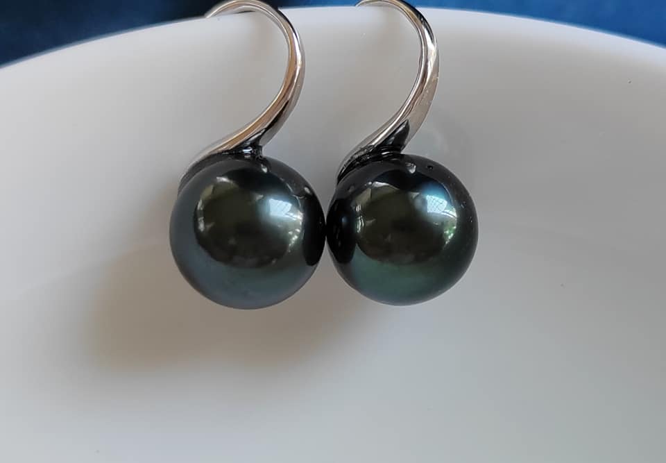 10mm genuine tahitian south sea round pearls classic earrings