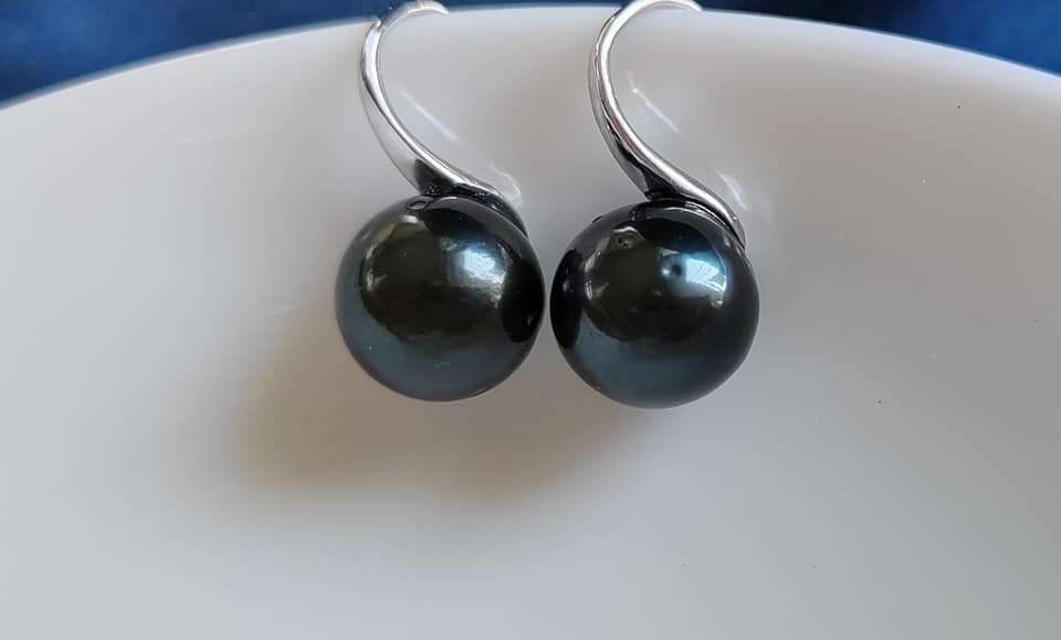 10mm genuine tahitian south sea round pearls classic earrings