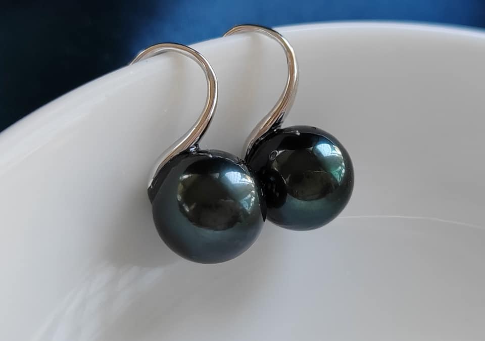 10mm genuine tahitian south sea round pearls classic earrings