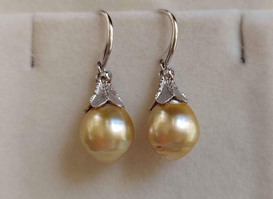 10.4mm Genuine golden south sea pearls classic earrings