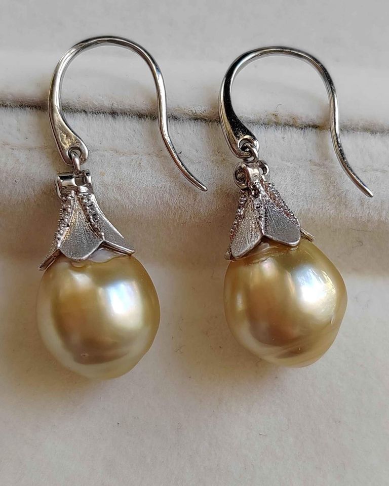 10.4mm Genuine golden south sea pearls classic earrings