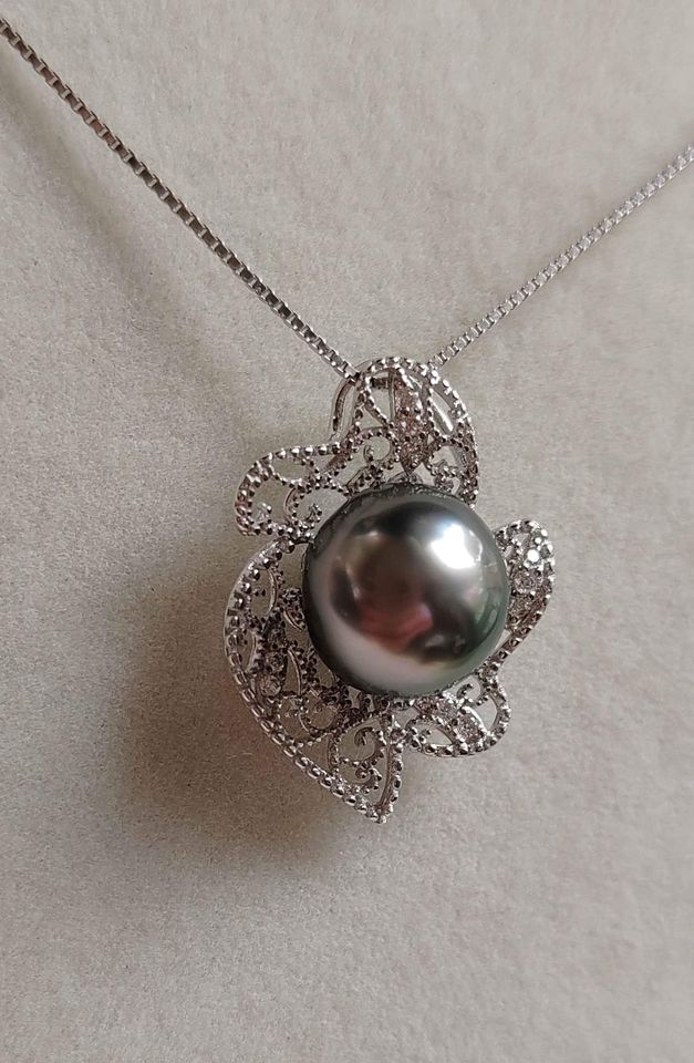 'Silver lacy' necklace genuine tahitian south sea pearl 9.6mm