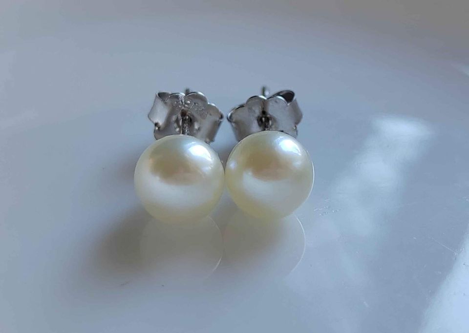 Classic earrings studs genuine akoya round pearls 6.3mm AA+