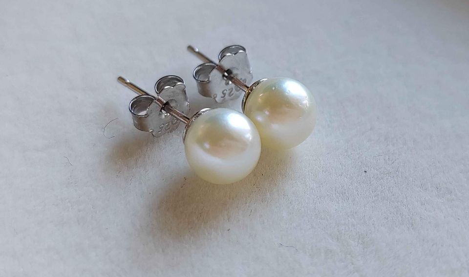 Classic earrings studs genuine akoya round pearls 6.3mm AA+