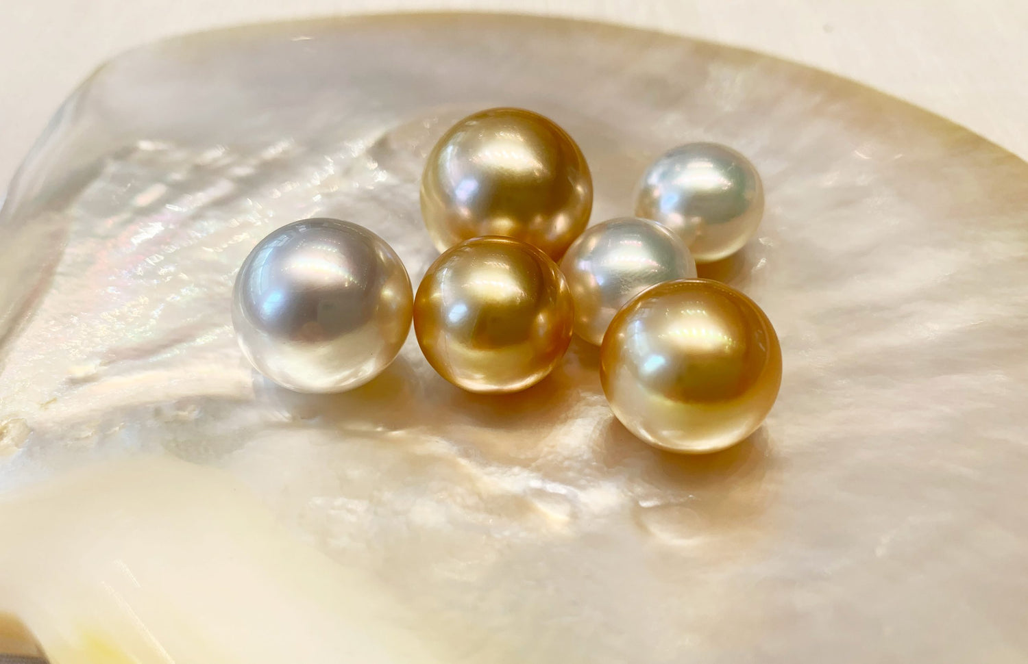 Pernulo Pearls