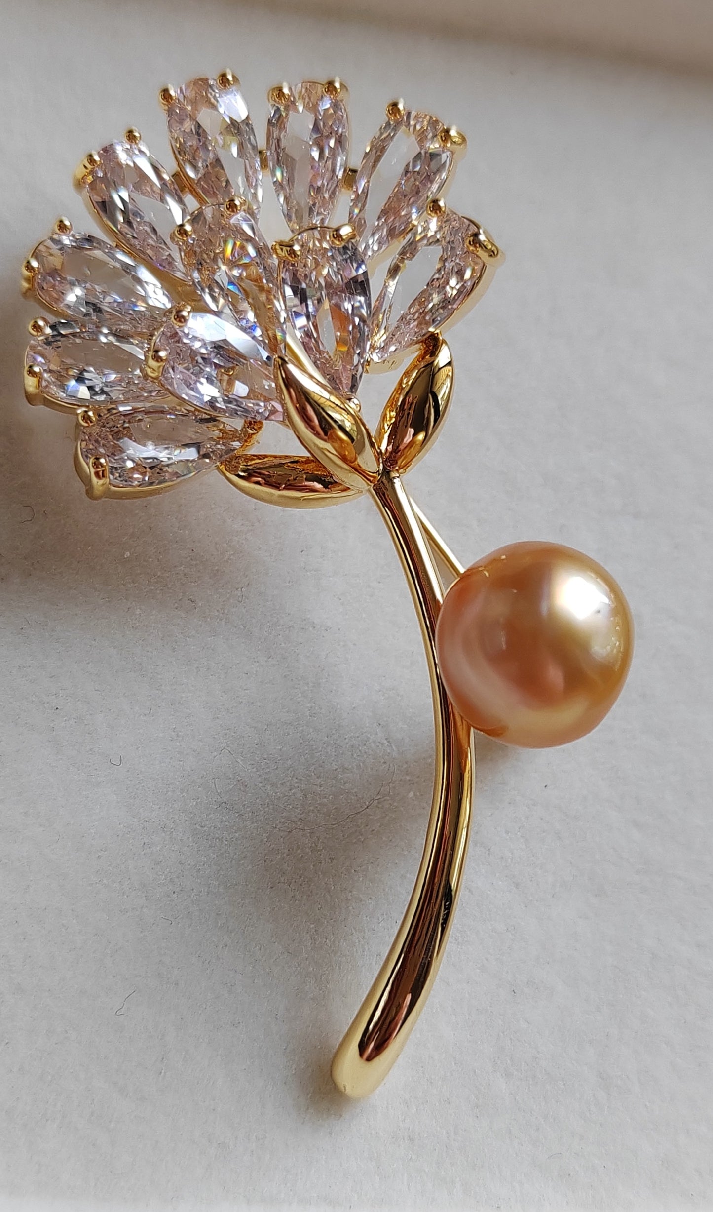 'Golden dandelion' brooch genuine golden south sea pearl 11.2x11.7mm