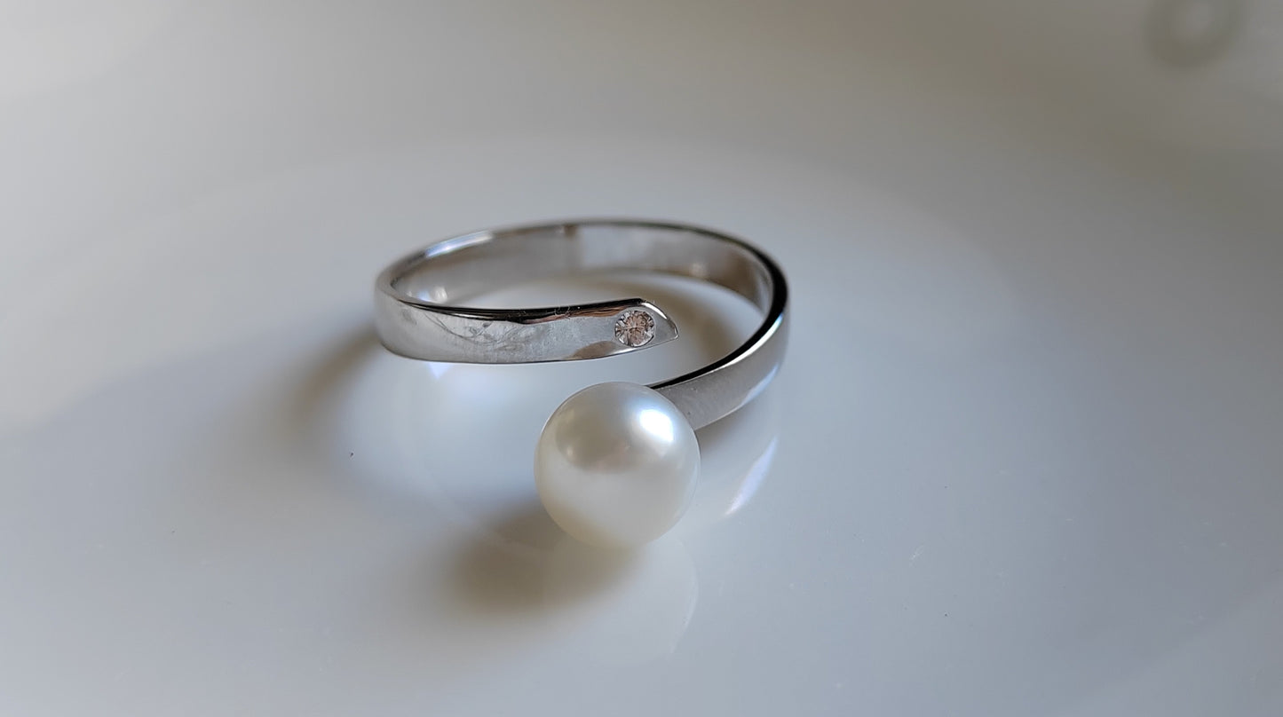 6.8mm Genuine akoya pearl elegant ring