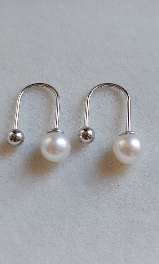 6.7mm Genuine akoya round pearls classic earrings