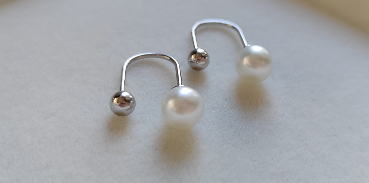 6.7mm Genuine akoya round pearls classic earrings