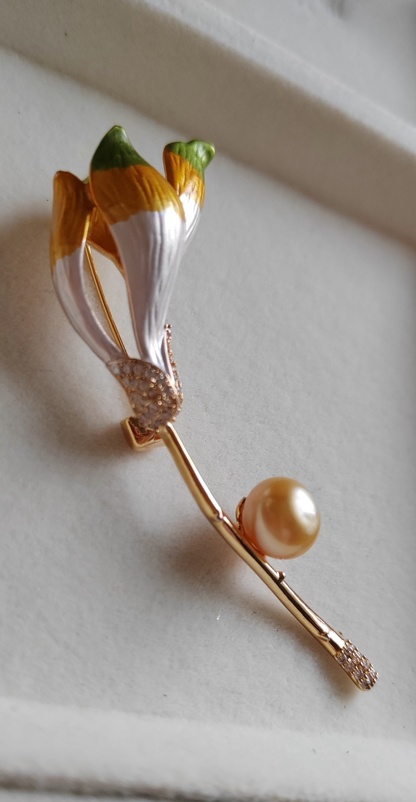 'The Lily' brooch genuine golden south sea pearl 9.3mm