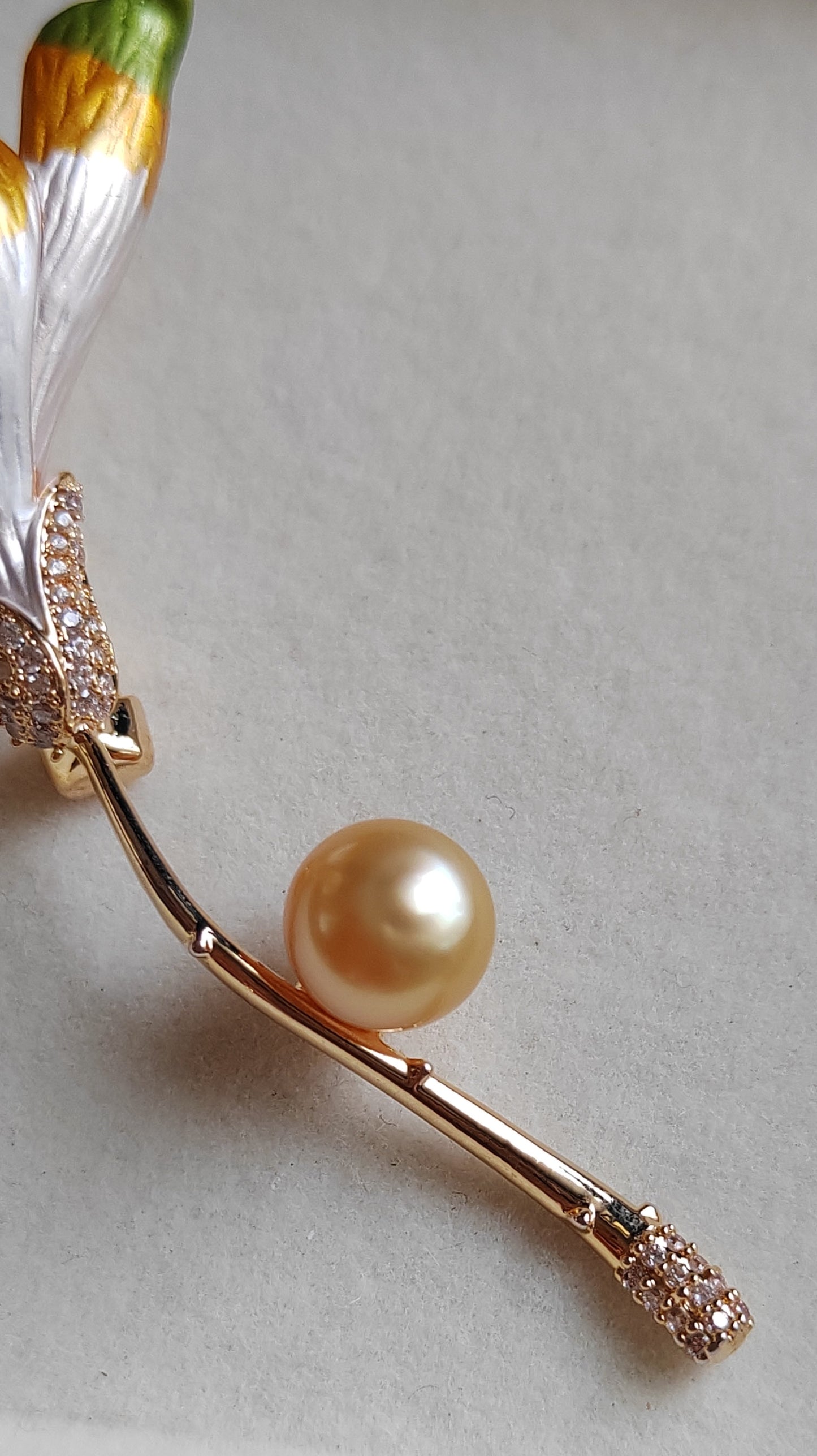 'The Lily' brooch genuine golden south sea pearl 9.3mm