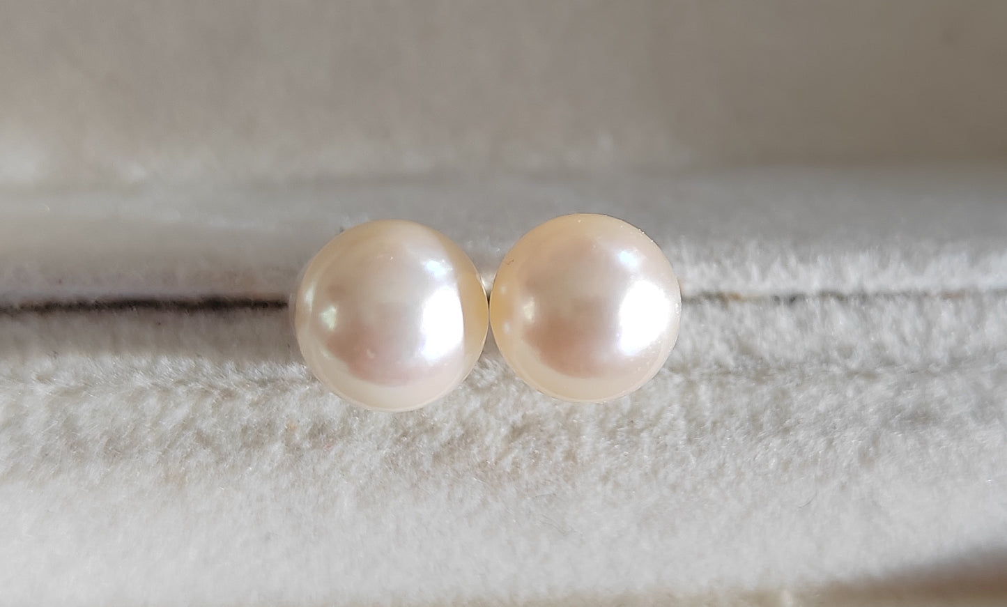 7.4mm Genuine akoya round pearls AAA classic 18k gold earrings studs