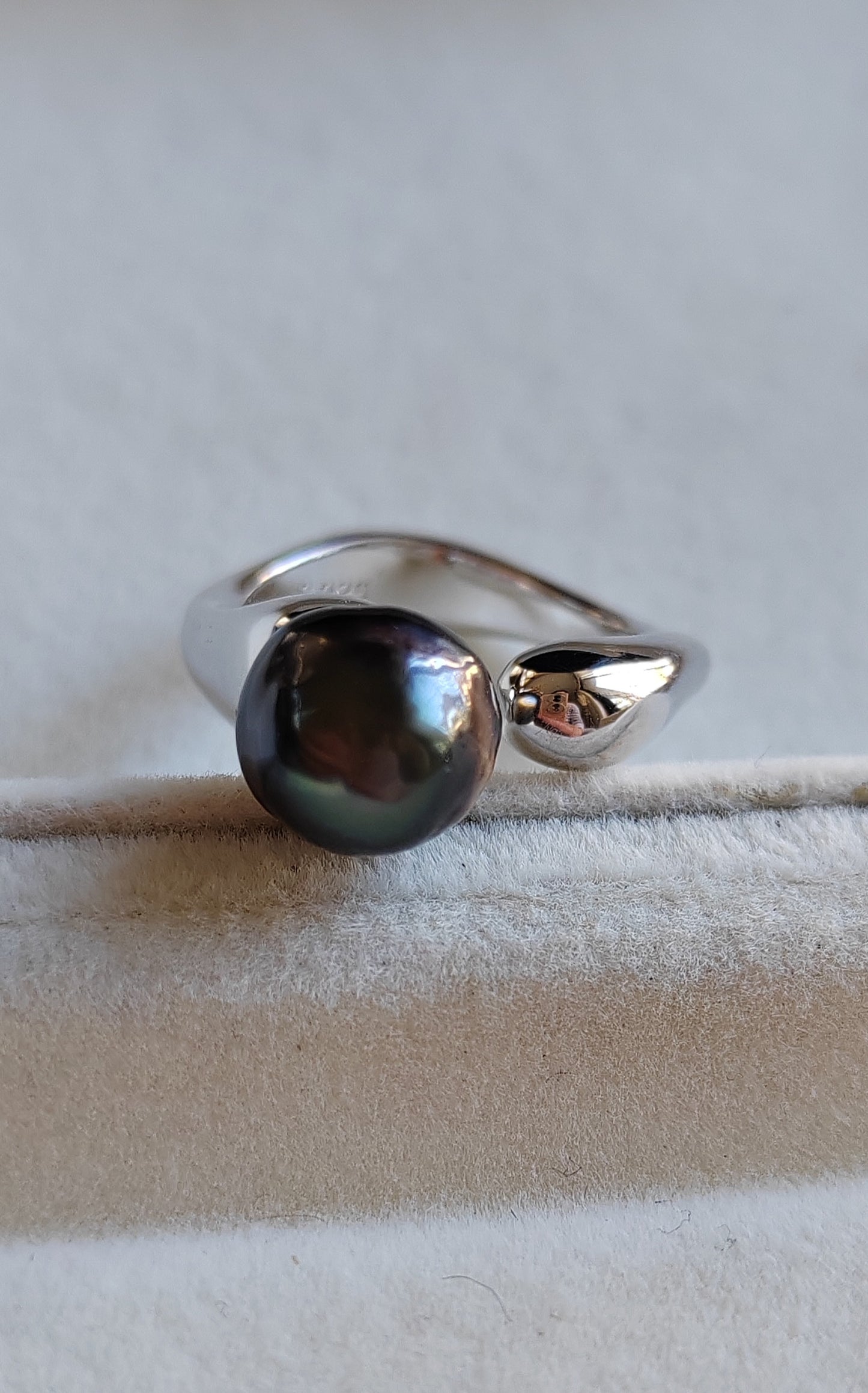 8.9mm Genuine tahitian south sea pearl classic ring