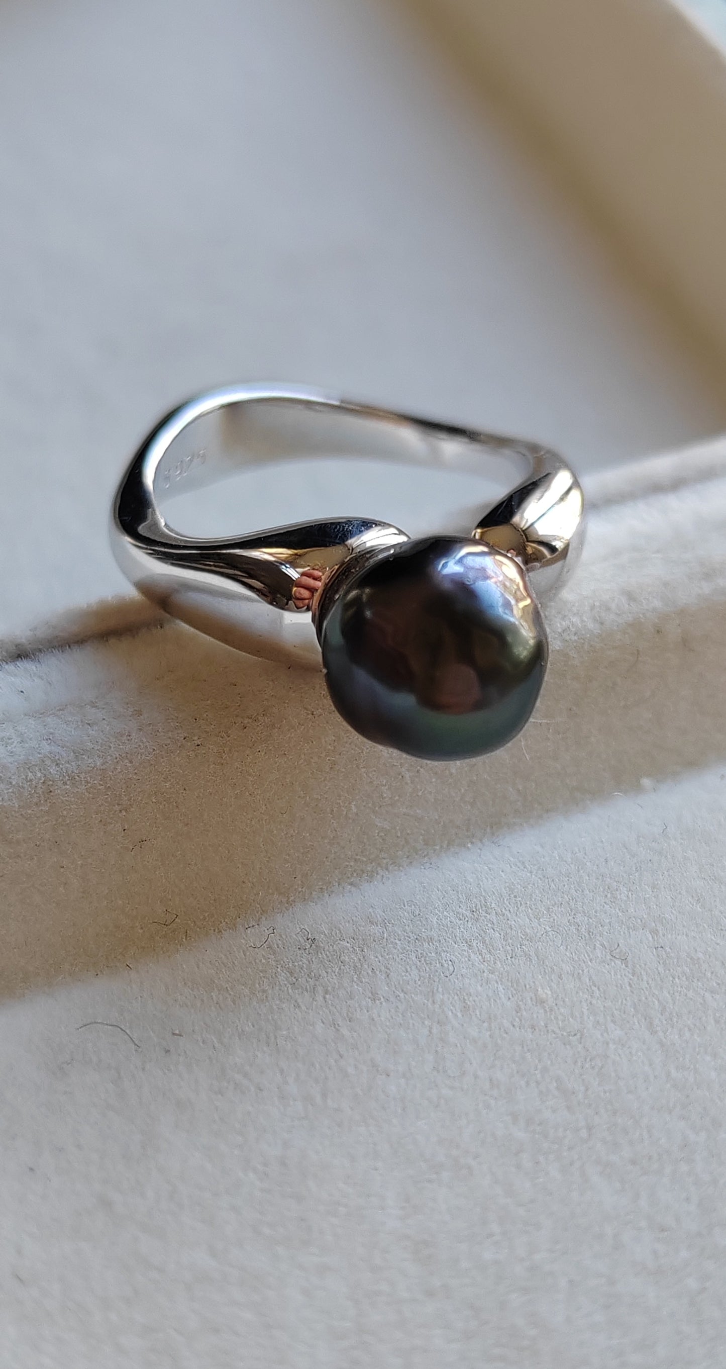 8.9mm Genuine tahitian south sea pearl classic ring