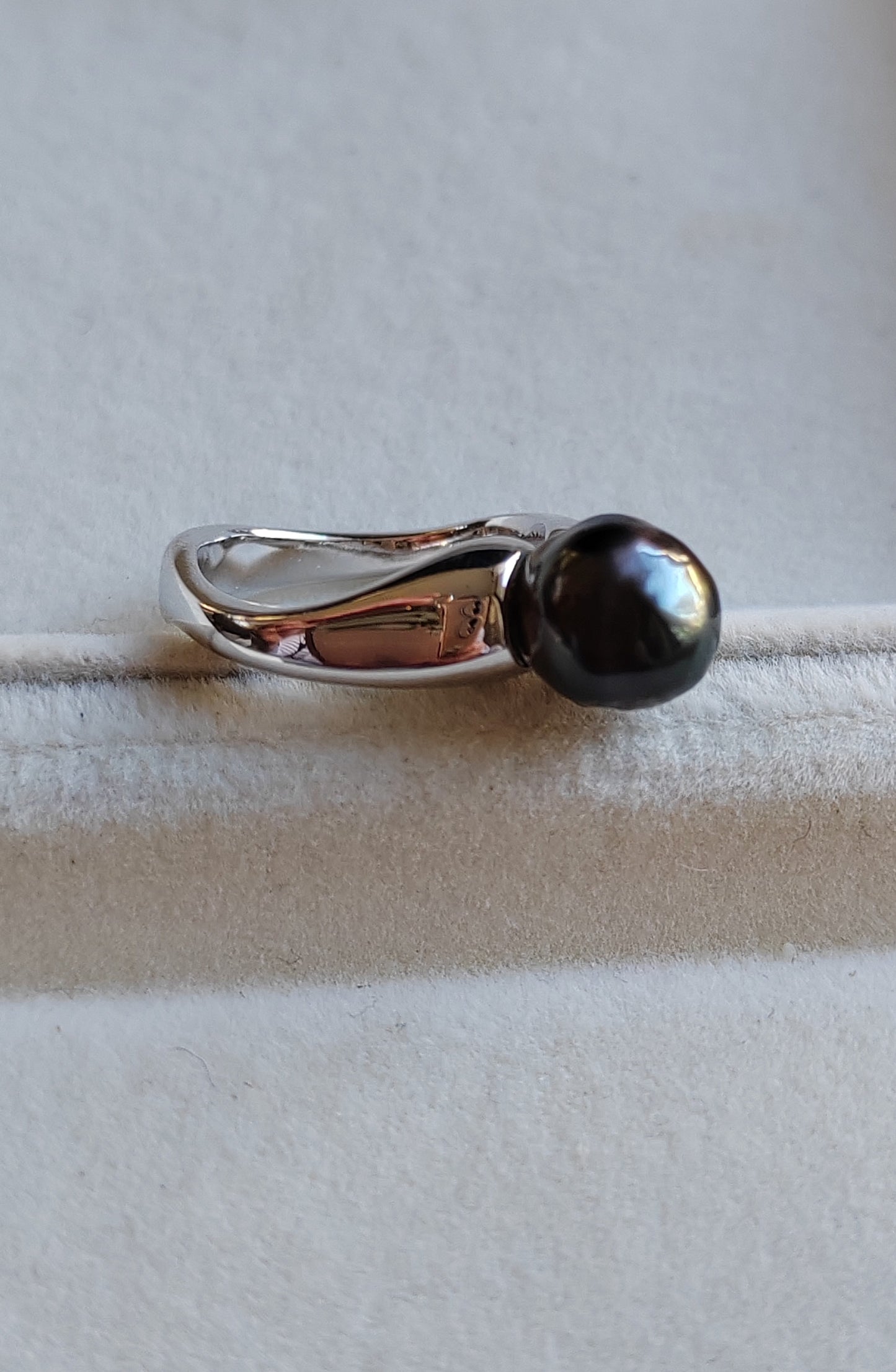 8.9mm Genuine tahitian south sea pearl classic ring