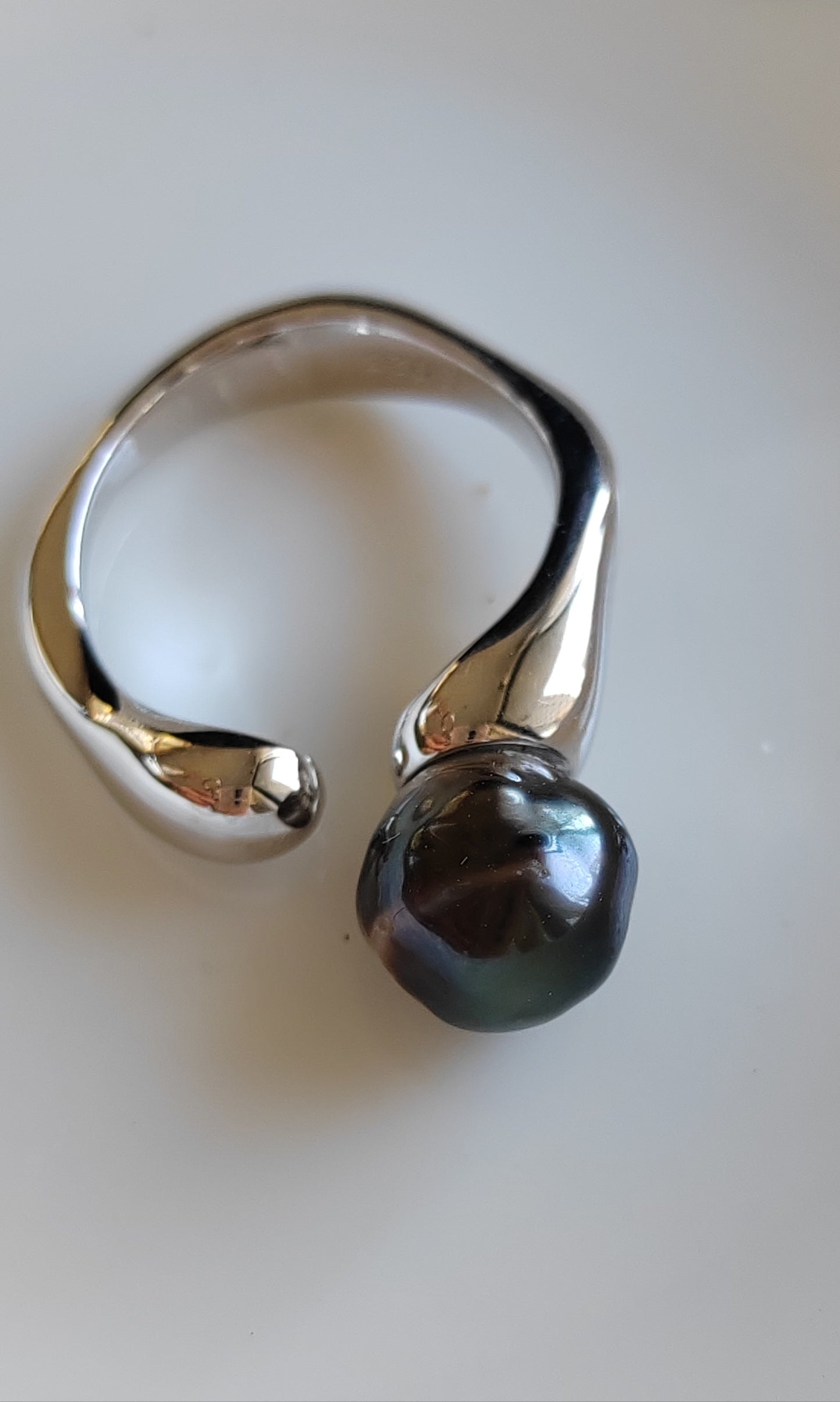 8.9mm Genuine tahitian south sea pearl classic ring