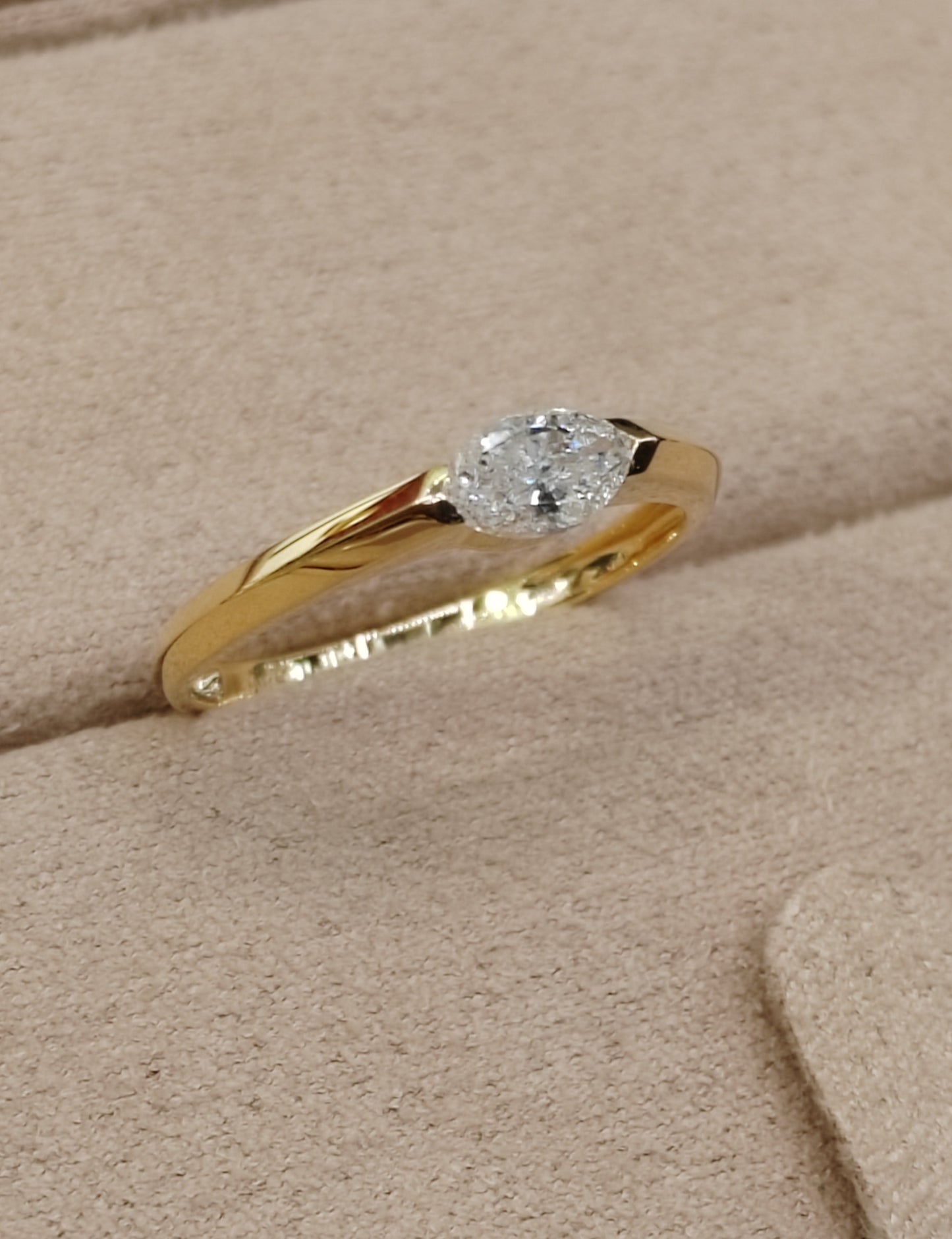 Natural diamond 0.5ct H/SI 18ct gold ring