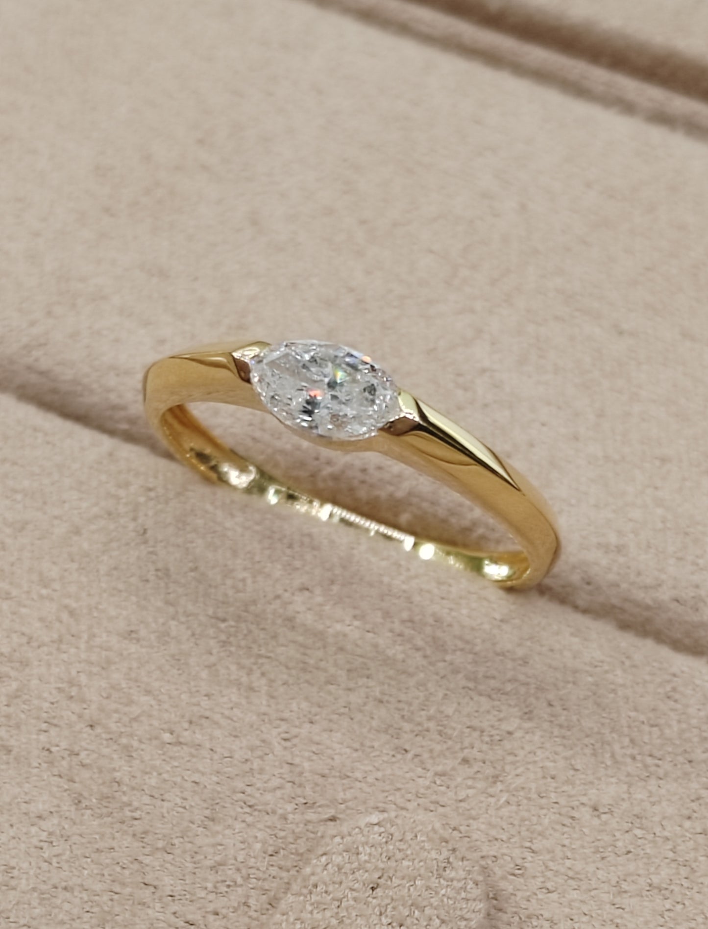 Natural diamond 0.5ct H/SI 18ct gold ring