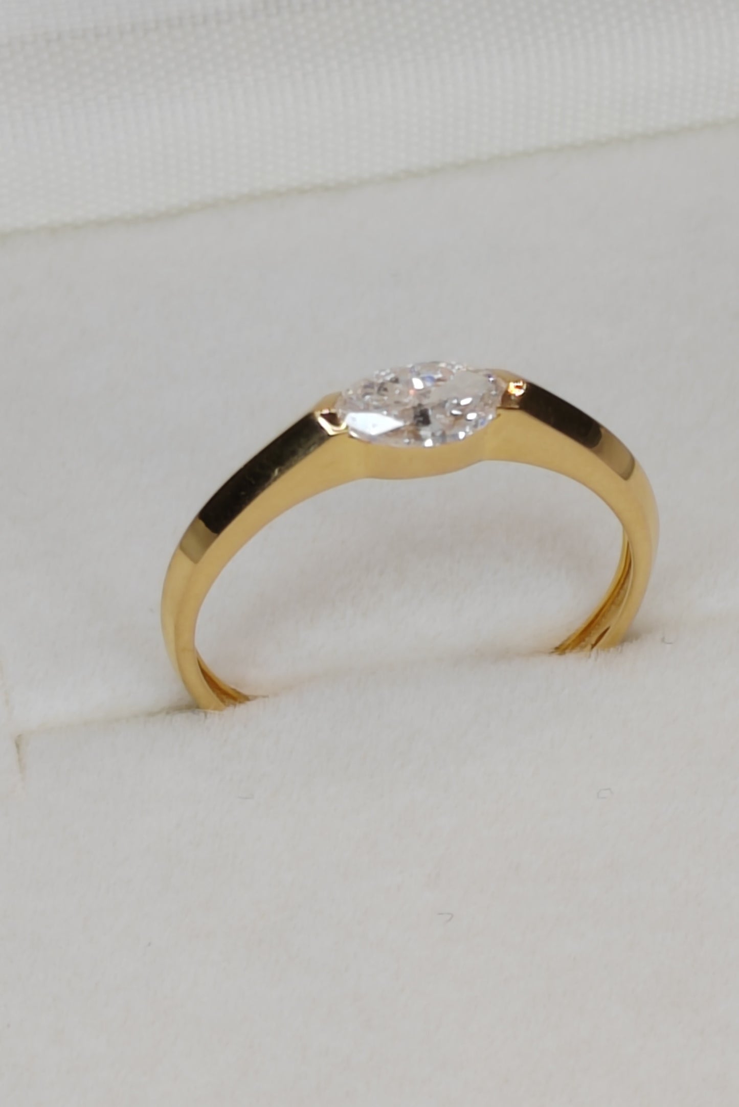 Natural diamond 0.5ct H/SI 18ct gold ring