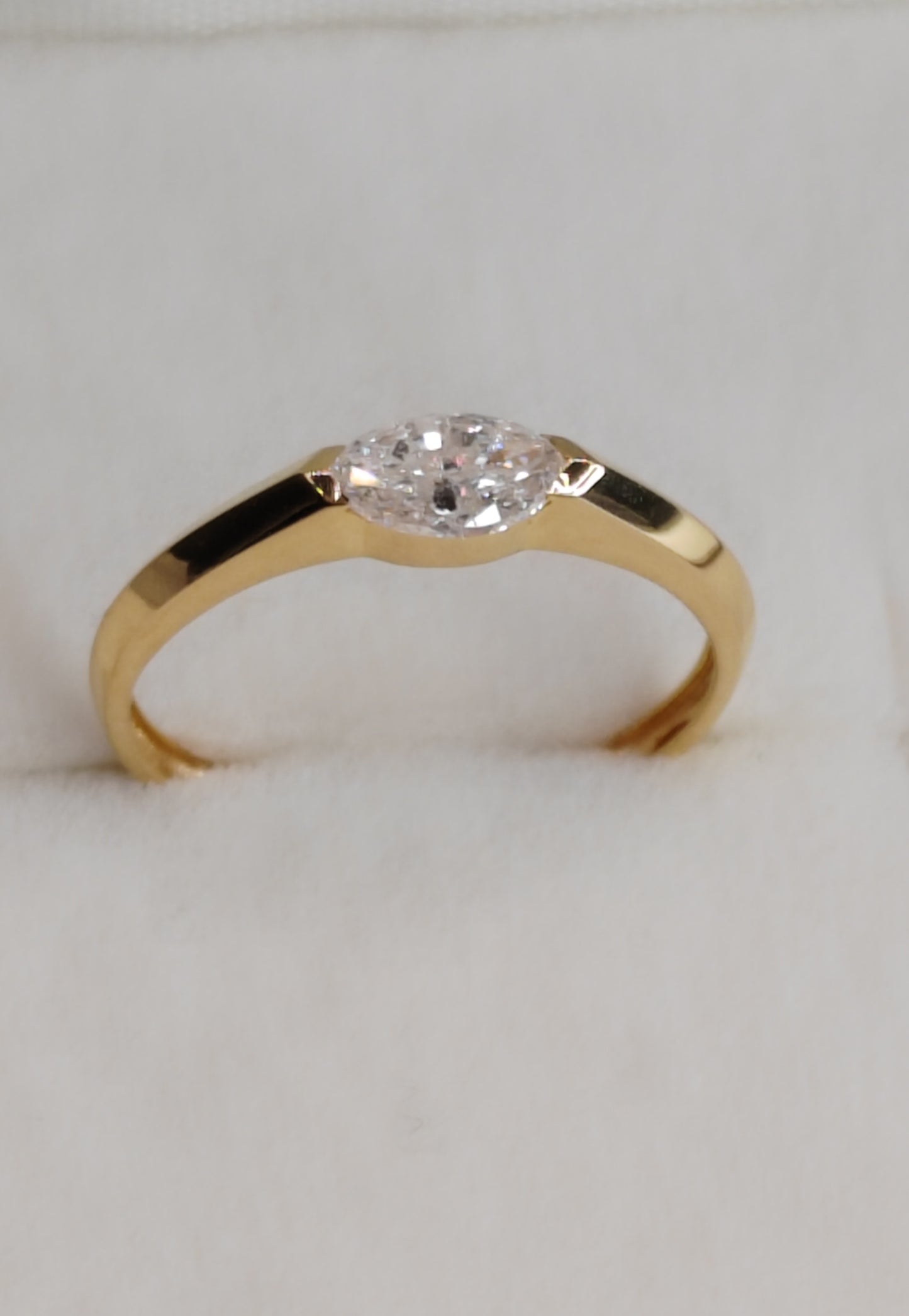 Natural diamond 0.5ct H/SI 18ct gold ring