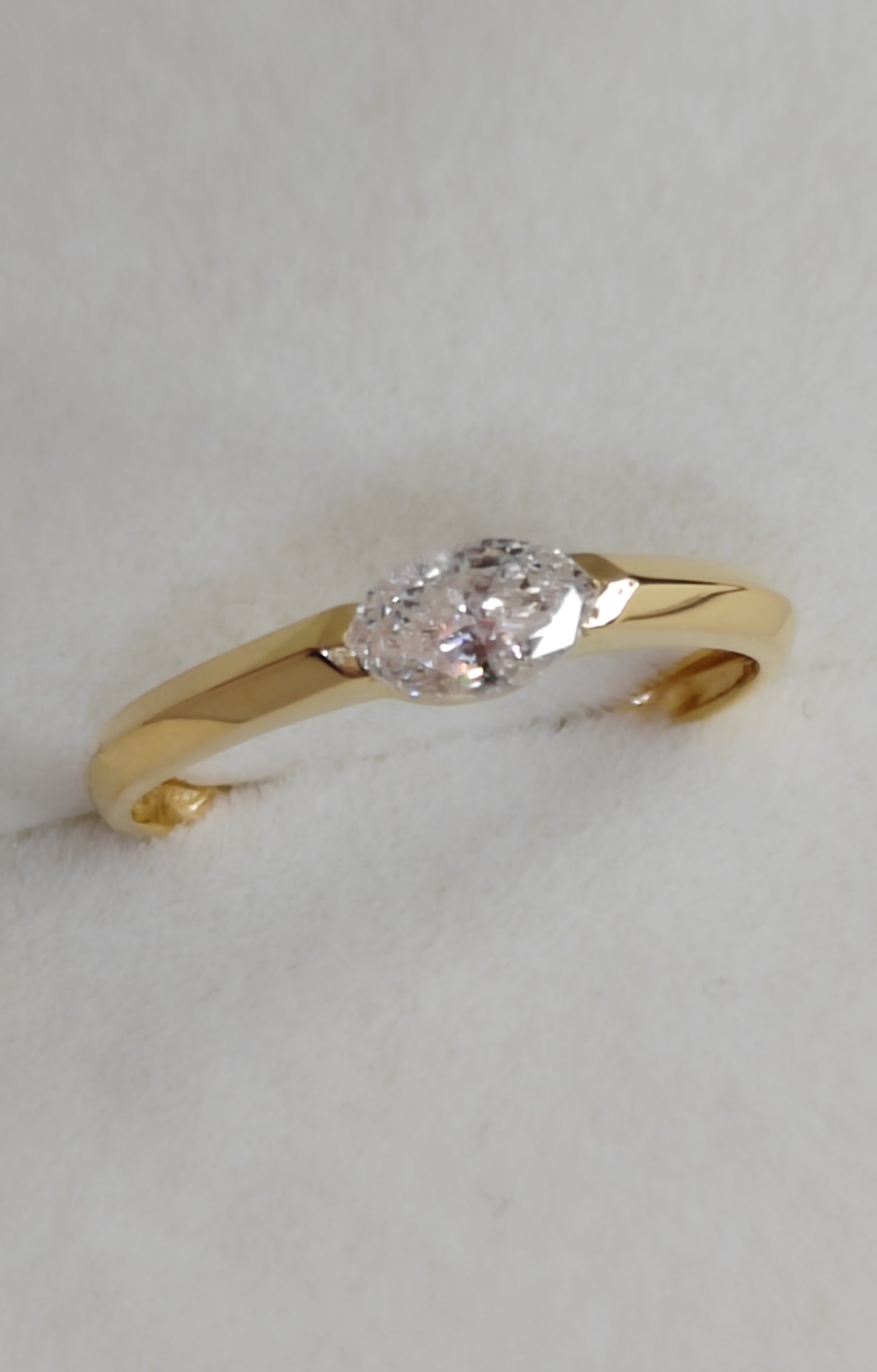 Natural diamond 0.5ct H/SI 18ct gold ring