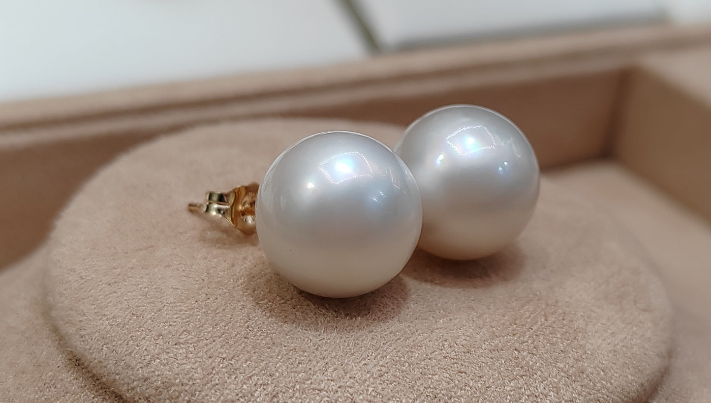 Clearance 12.1mm Genuine south sea white pearls classic 14ct gold earrings