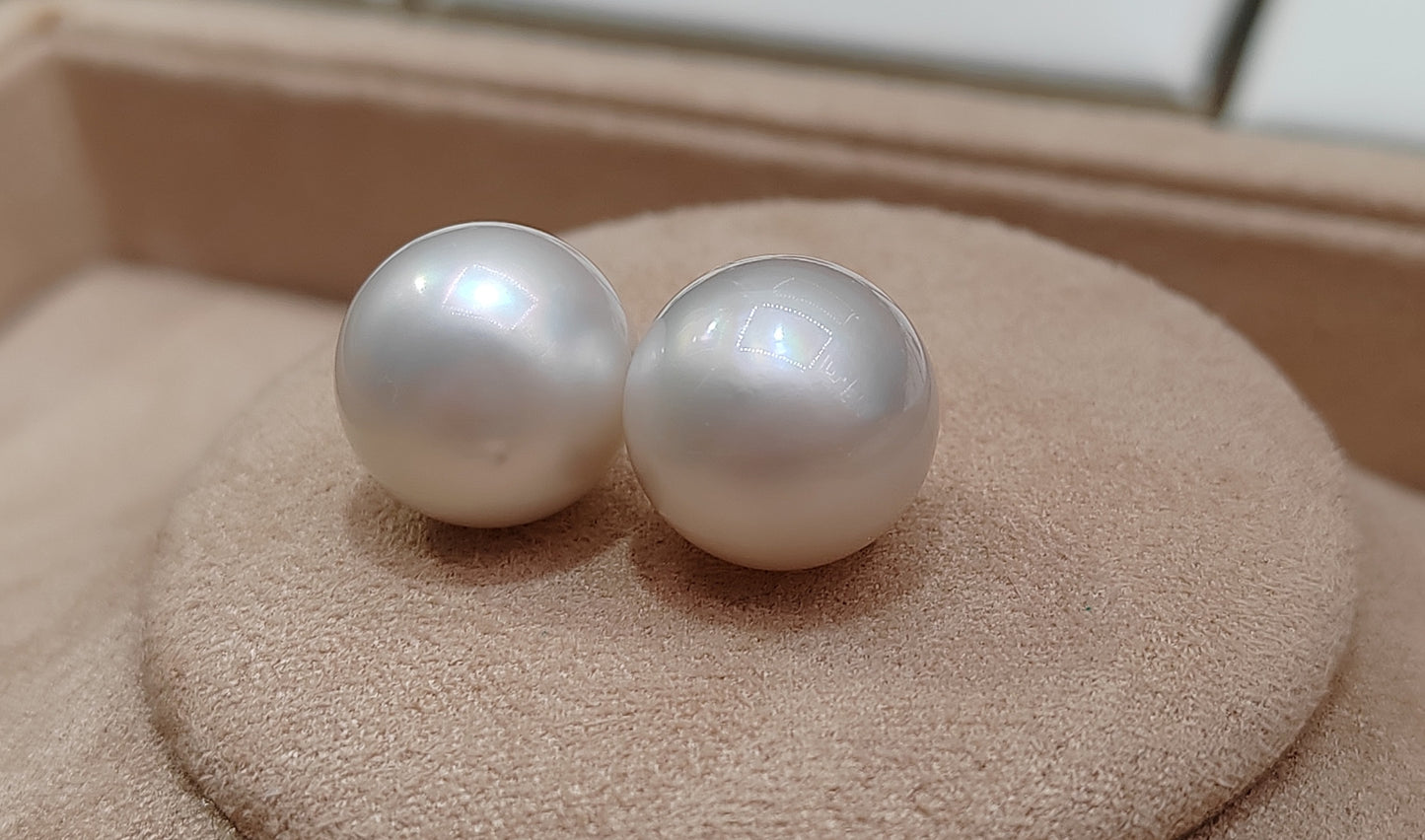 Clearance 12.1mm Genuine south sea white pearls classic 14ct gold earrings