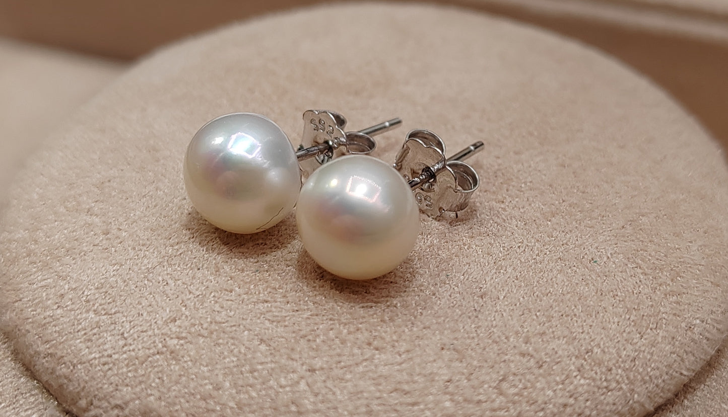 7.5mm Genuine lustrous freshwater button pearls classic earrings studs