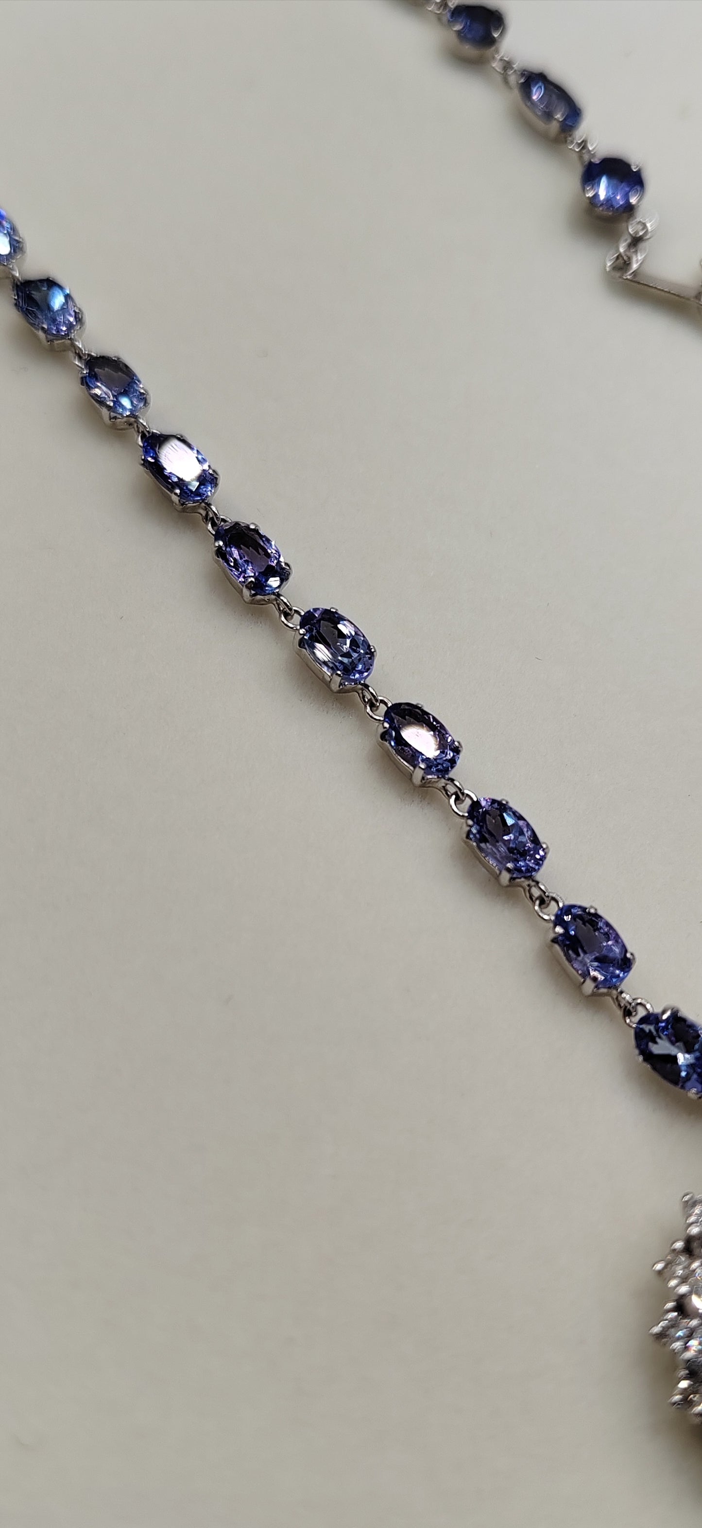 12ct Natural Tanzanite 0.81ct natural brilliant diamonds fine Platinum Pt900 necklace and pendant