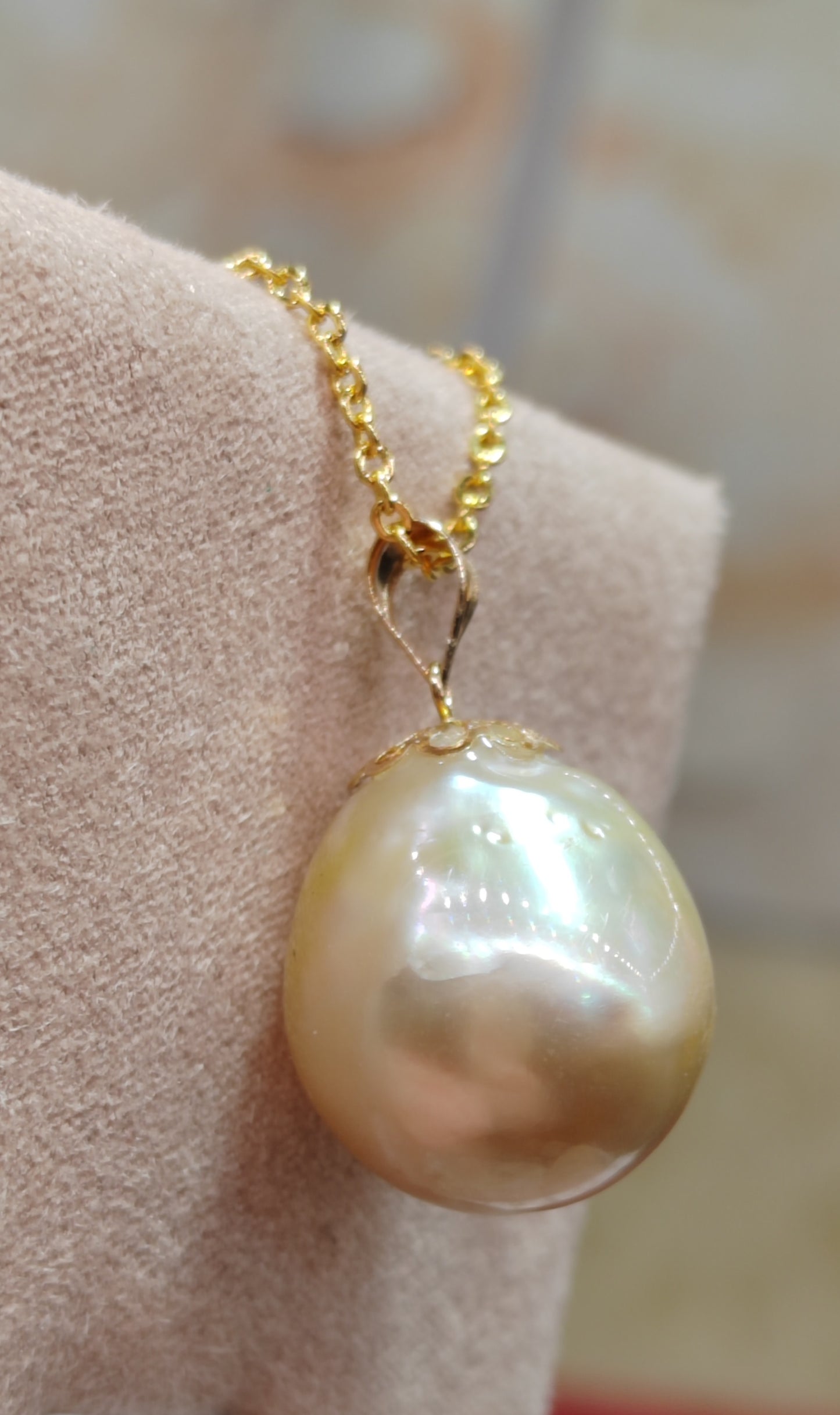 18ct gold classic pendant genuine golden south sea pearl 14.8x17mm